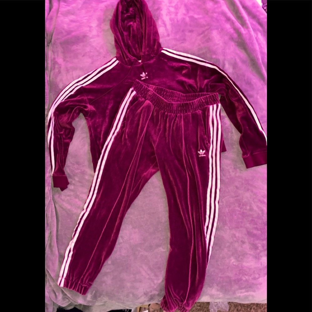 🔥RARE🔥 Adidas Three Strip Velour Tracksuit